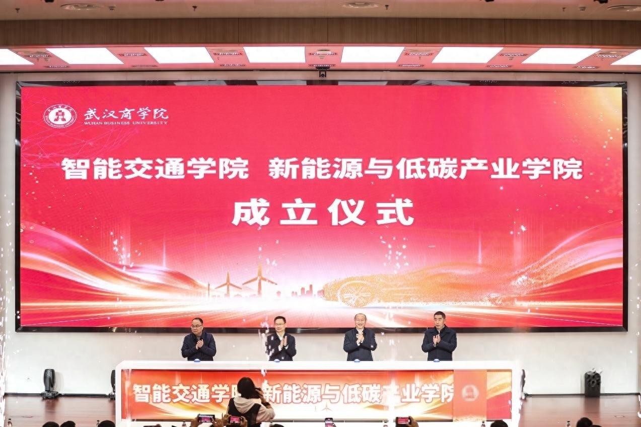 6980218e5ff04.jpg 12d00d273df54878a754ae1e371e5ede~tplv-tt-origin-web_gif.jpg